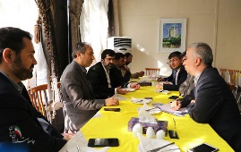 نشست مشترک رئیس و نایب‌رئیس جامعه هتلداران ایران با استاندار اردبیل